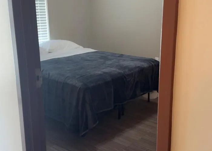 Willow E-hotel Mattoon