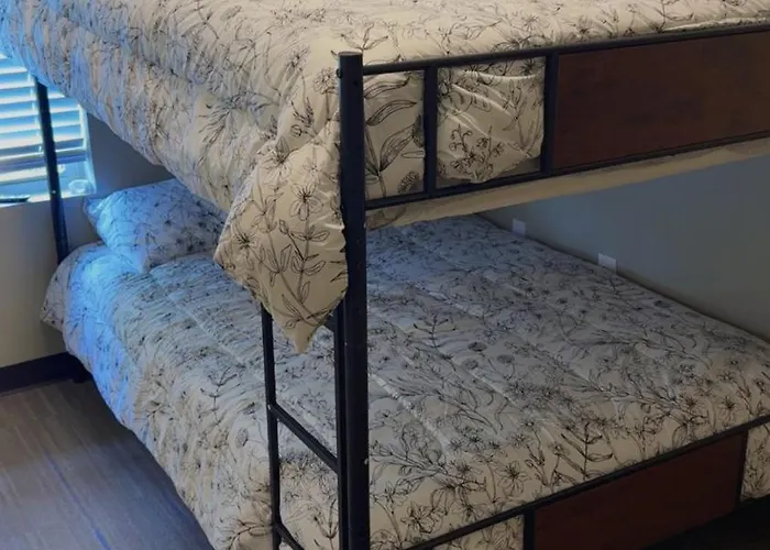 Willow E-hotel Mattoon