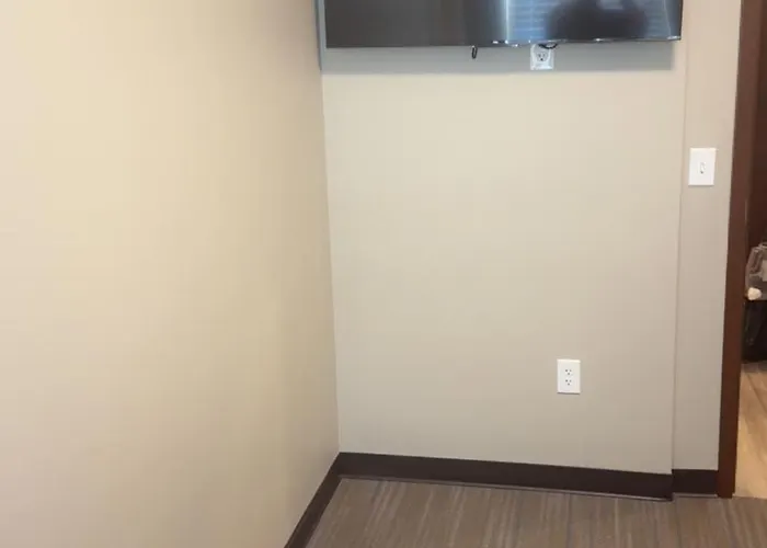 Willow E-hotel Mattoon
